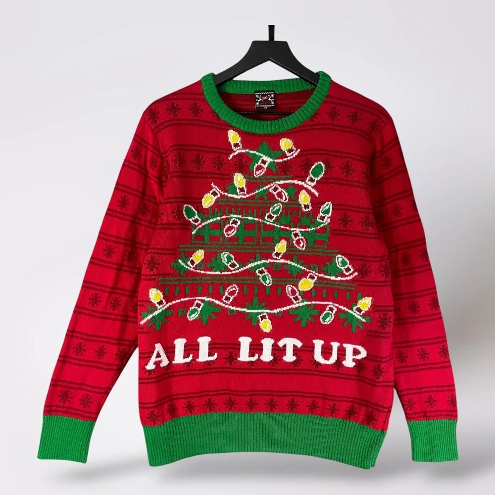 Ugly Christmas Sweater Mens Medium Red Holiday Tree All‎ Lit Up Pullover
